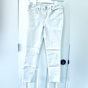 Vince Camuto White jeans ripped bottoms